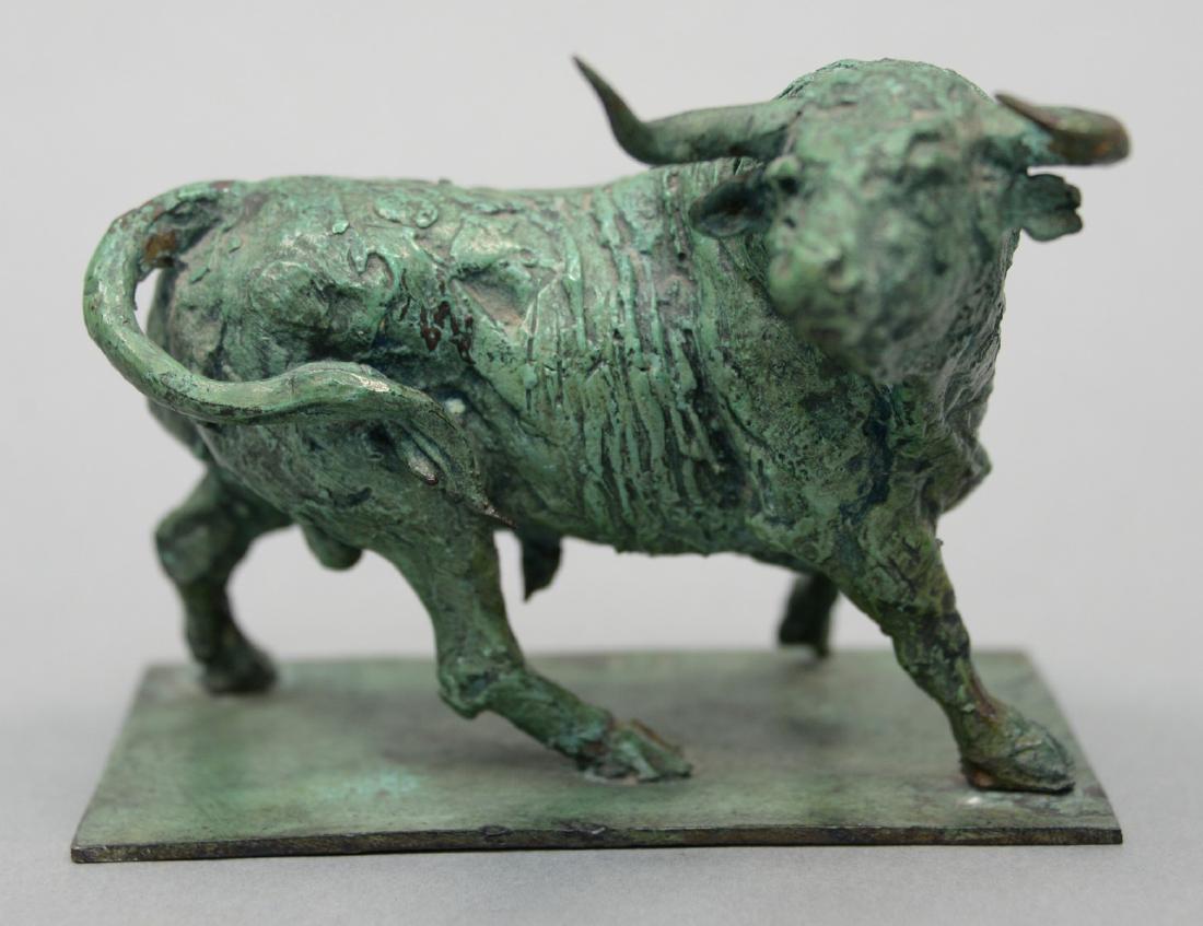 Humberto Peraza (1925-2016), bronze, "Toro", signed on (1 of 4)