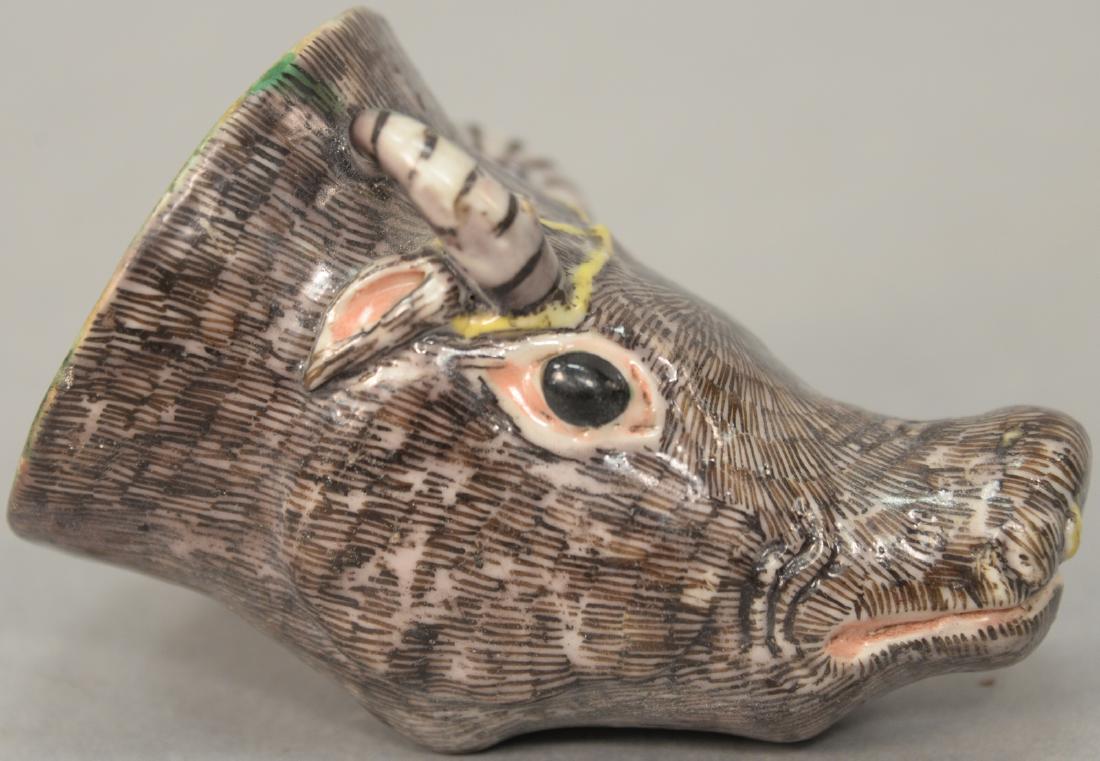 Staffordshire creamware bull's head stirrup cup (1 of 5)