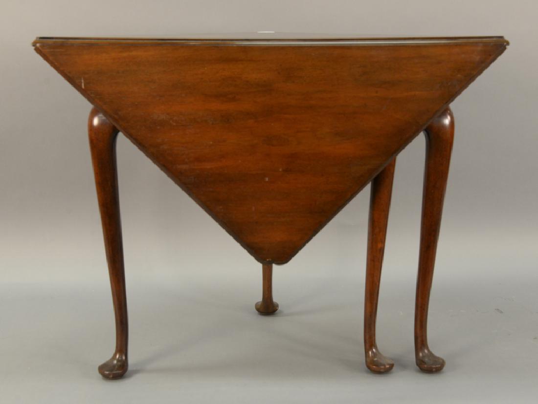 Kittinger mahogany handkerchief table. (1 of 4)