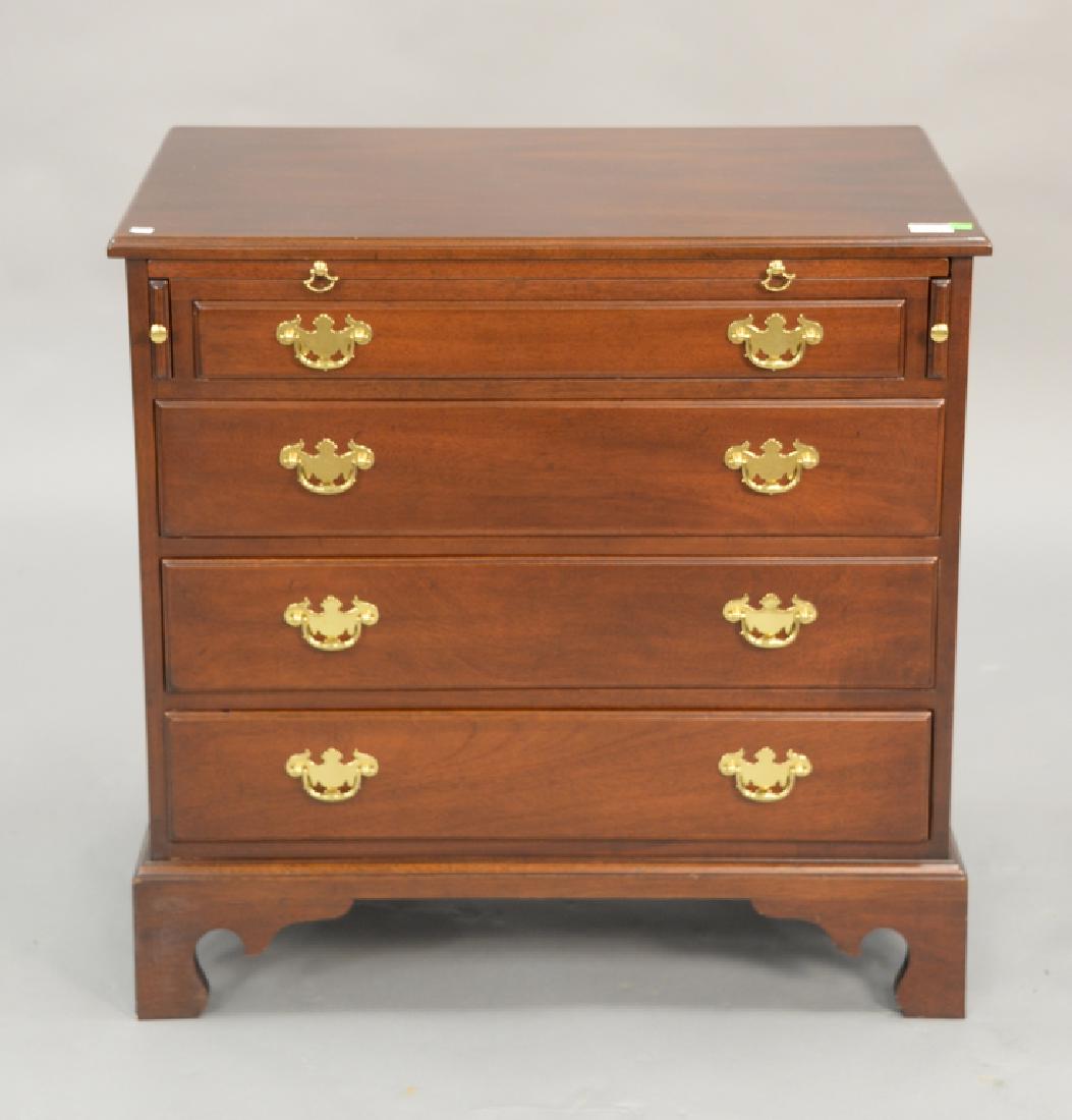 Kittinger Williamsburg mahogany bachelor's chest. ht. (1 of 4)
