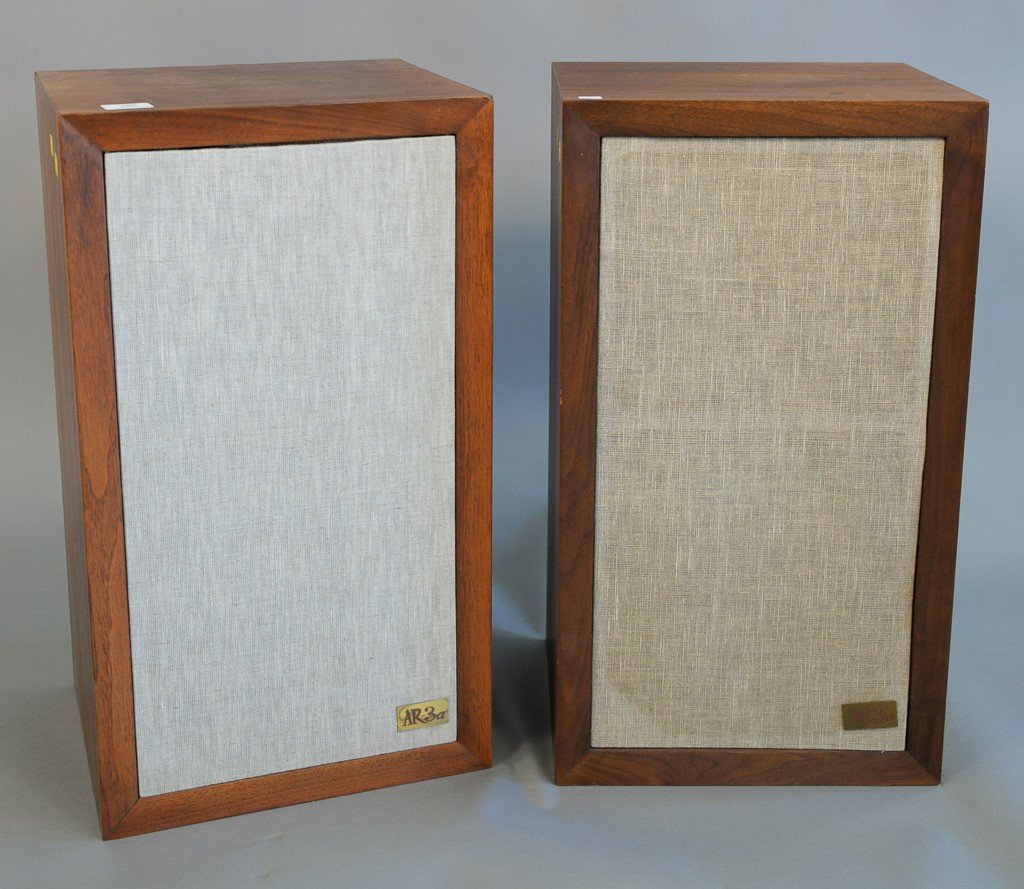 Pair of vintage AR3A wood frame speakers, ht. 25 in.,: Pair of vintage AR3A wood frame speakers, ht. 25 in., wd. 14 in.
