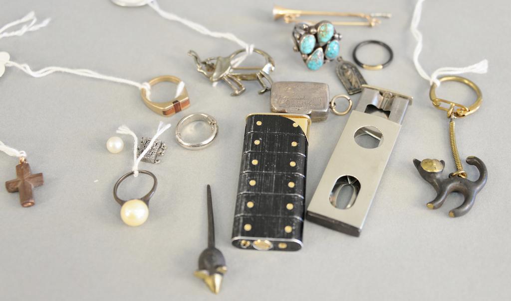 Lot of jewelry to include silver and turquoise ring,: Lot of jewelry to include silver and turquoise ring, silver locket.