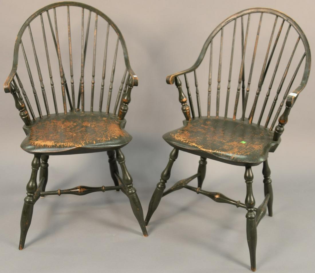 Pair of Robert Barrows Rhode Island style Windsor: Pair of Robert Barrows Rhode Island style Windsor armchairs, brace backs with continuous arms. ht. 37 1/2 in.
