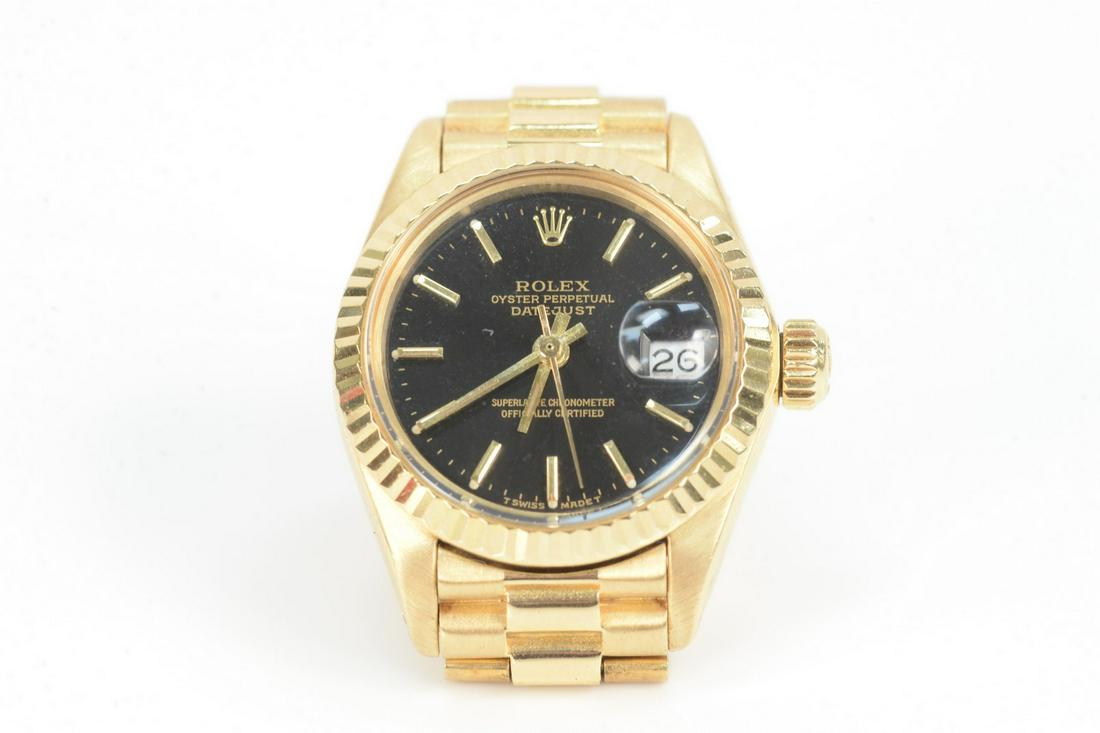 Rolex 18 Karat Gold Ladies Wristwatch, oyster perpetual: Rolex 18 Karat Gold Ladies Wristwatch, oyster perpetual datejust with original box, T68 6917. total weight 66.1 grams.