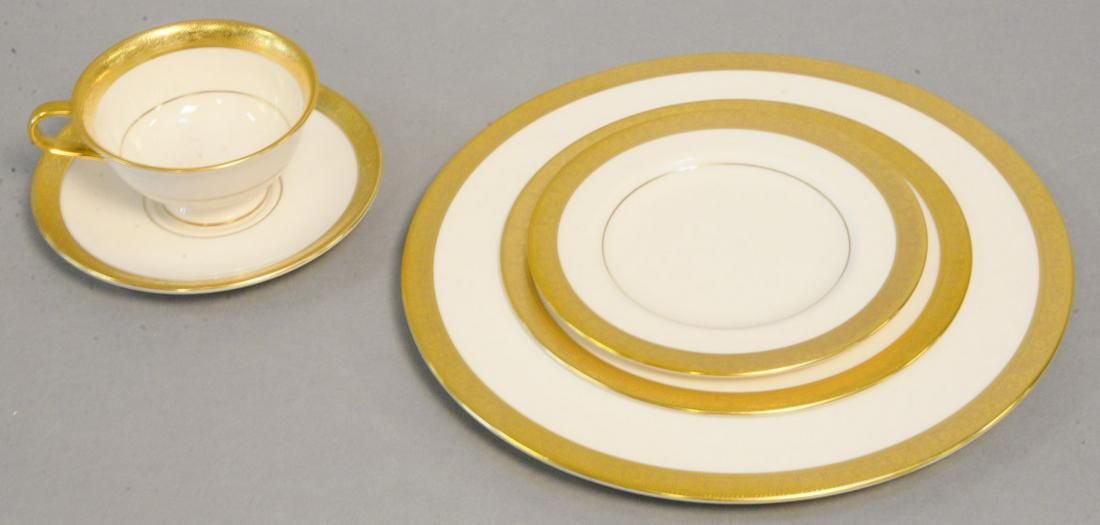 Haviland "Anthena" porcelain dinnerware set, setting fo (1 of 6)