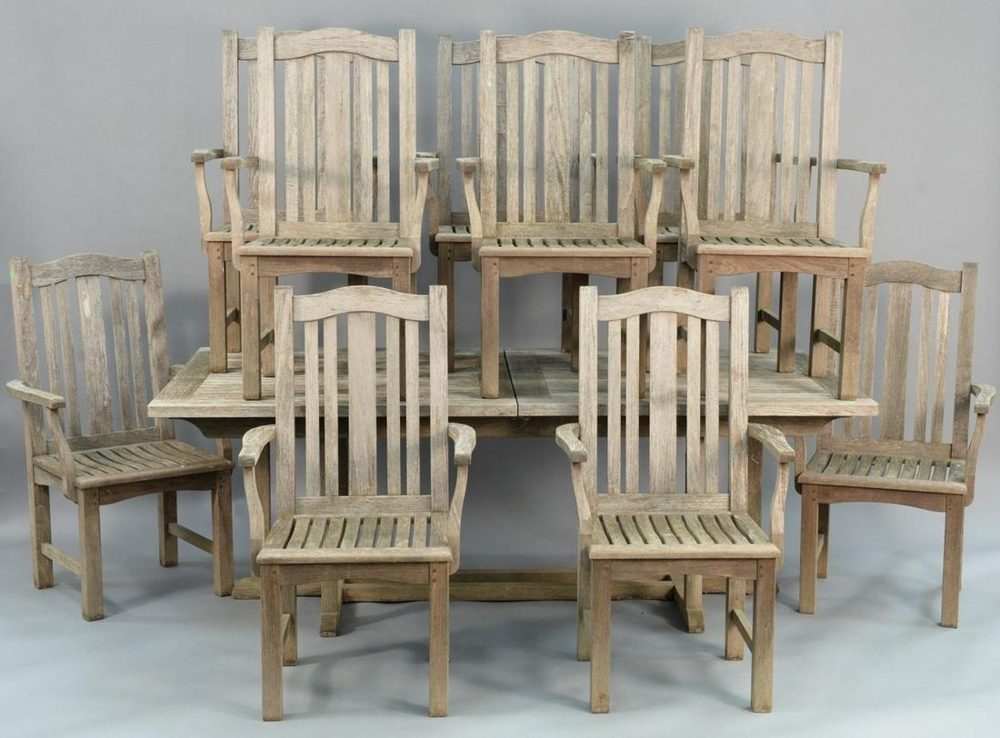 Barlow Tyrie eleven piece teak outdoor lot to include (1 of 4)