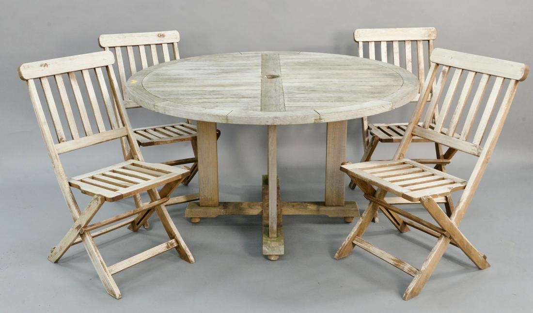 Five piece outdoor teak set, Gloster round dining (1 of 4)