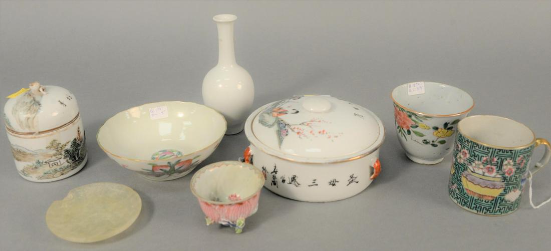Tray lot of Chinese porcelain to include cups, two (1 of 6)