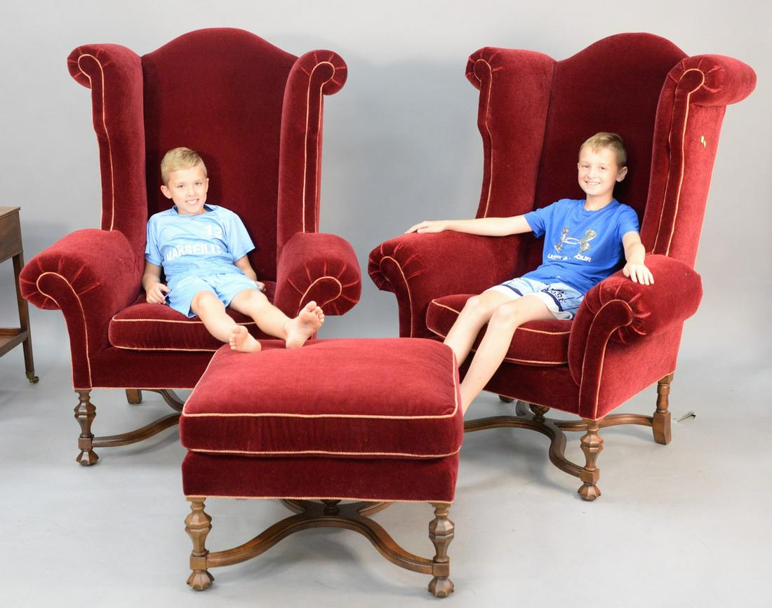 Three-piece Lee Jofa upholstered lot to include pair (1 of 4)