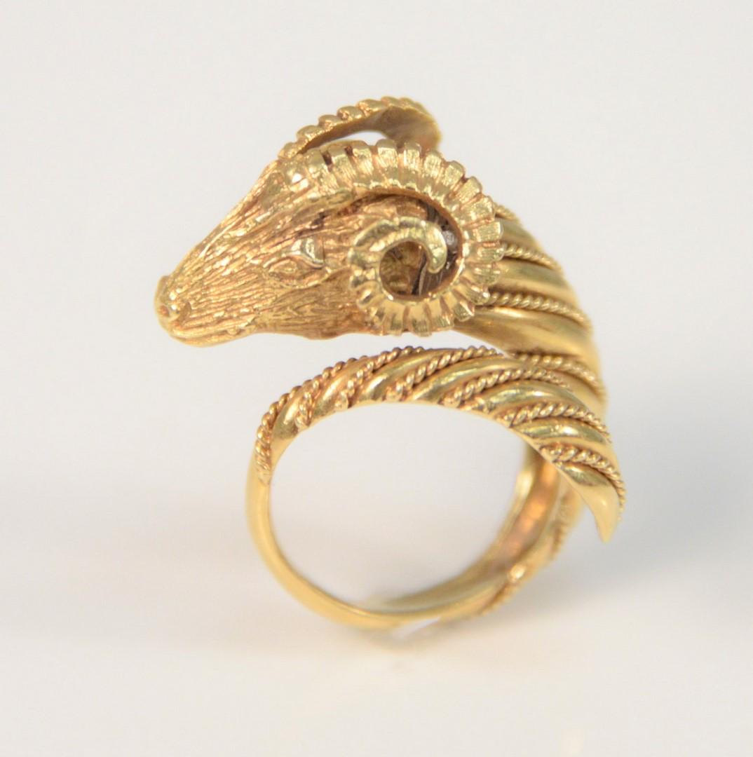 18K gold ring with rams head, size 4 - 5, 12.1 gr. (1 of 3)
