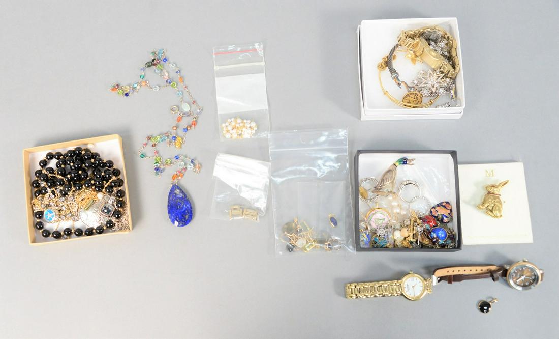 Group of silver and costume jewelry, David Yurman (1 of 5)