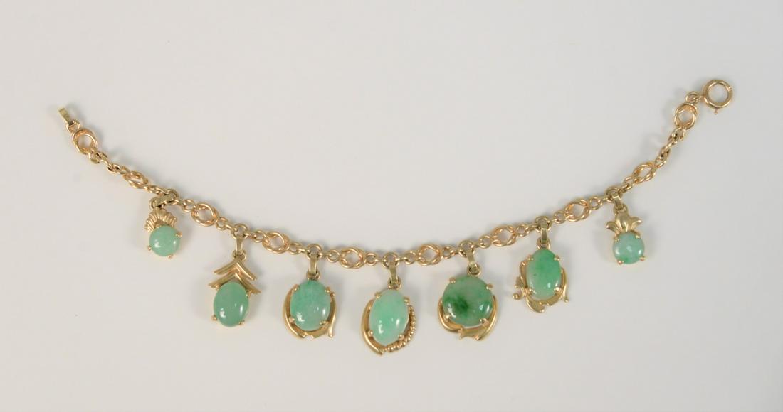 14k and green jade bracelet, total weight 20.1 gr. (1 of 3)
