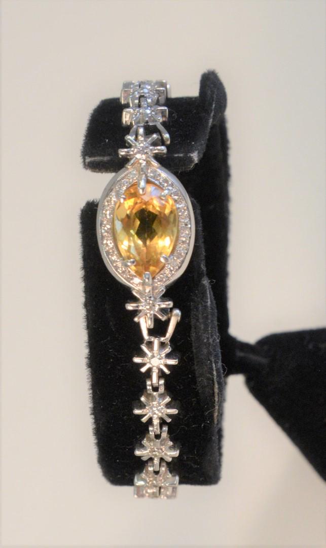 14 Karat White Gold Bracelet set with marquise cut dark (1 of 3)