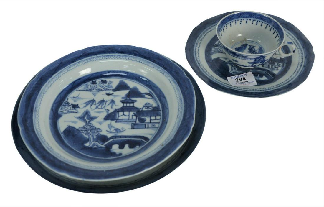 Eighty-Five Piece Lot of Canton to include various (1 of 7)