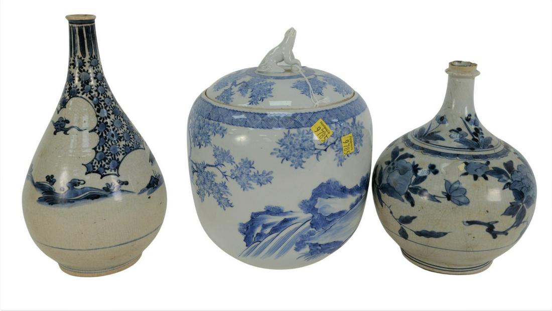 Three Japanese Porcelain Blue and White Pieces to (1 of 4)
