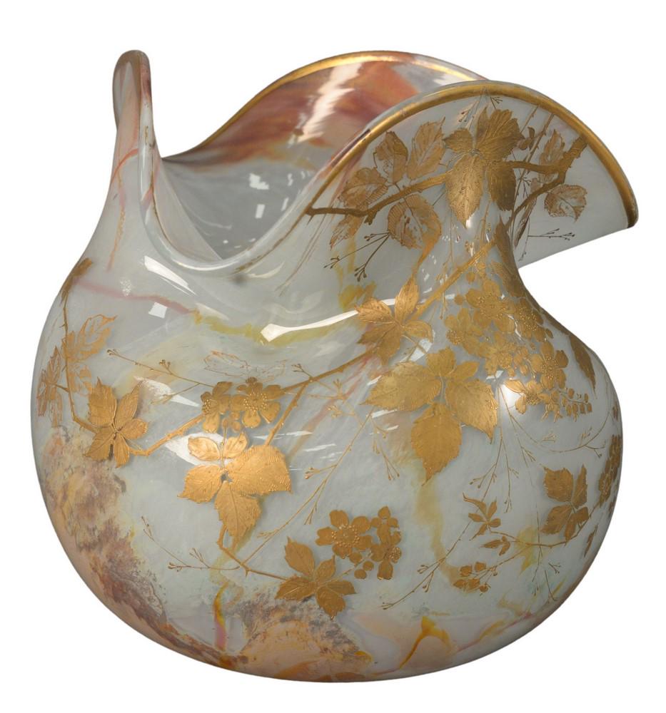 Large Moser Art Glass Vase, having ruffle rim with gilt (1 of 4)
