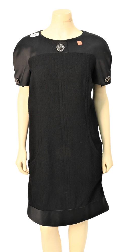 Chanel Silk and Wool Dress, black, short sleeve with (1 of 4)