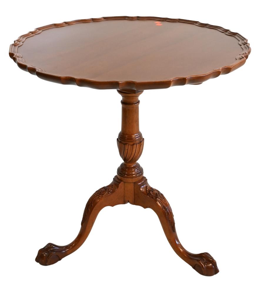 Stickley Mahogany Piecrust Tip Table, height 28 1/2 (1 of 4)