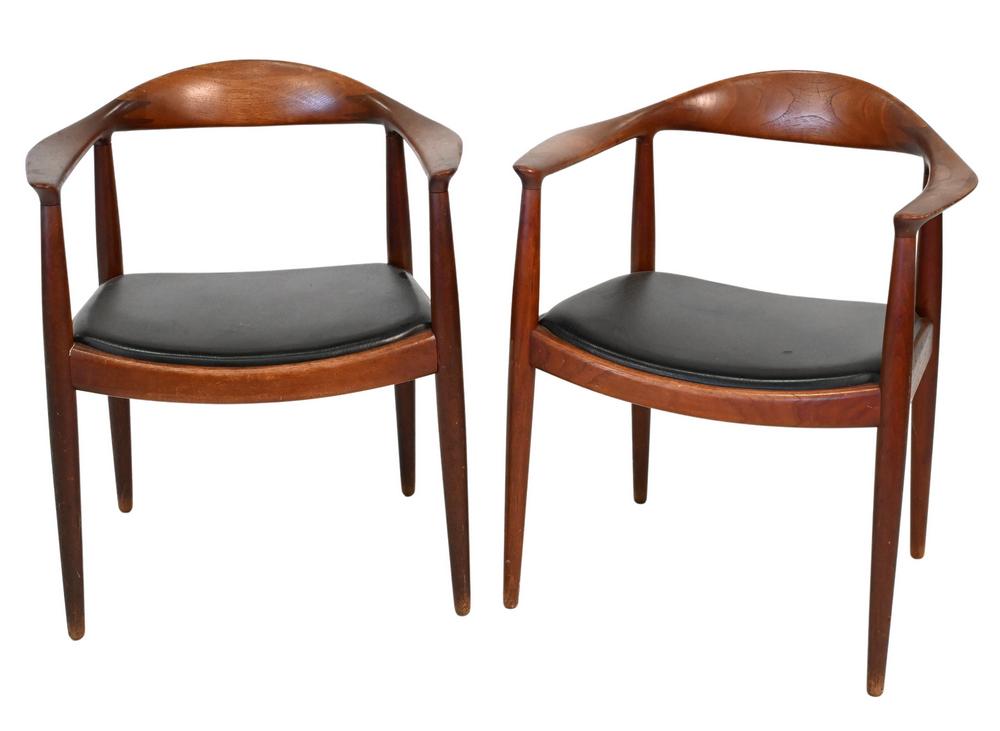 Set of Twelve Hans Wegner Chairs (1 of 6)