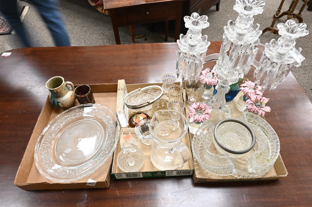 Group Lot, to include Liuli Gong Fang art glass vessel, (1 of 4)