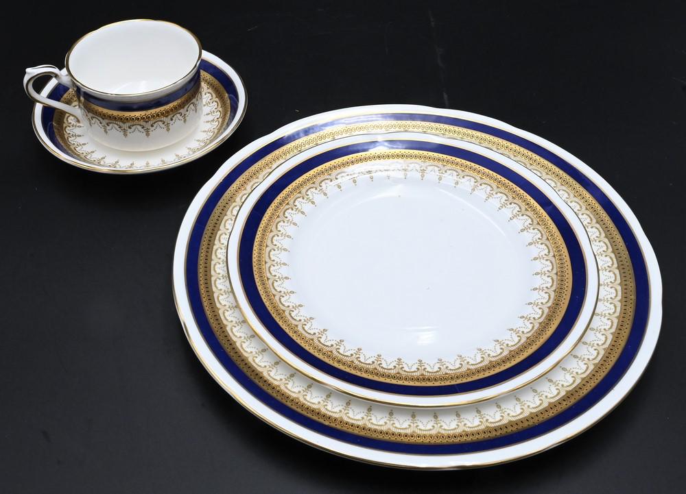 60 Piece Set of Paragon "Stirling" Porcelain Dinnerware Set, to include 12 dinner plates, 12 salad (1 of 7)