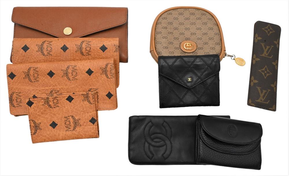 Nine Piece Leather Couture Lot, to include a Louis Vuitton comb holder, a Gucci purse, Chanel change (1 of 5)