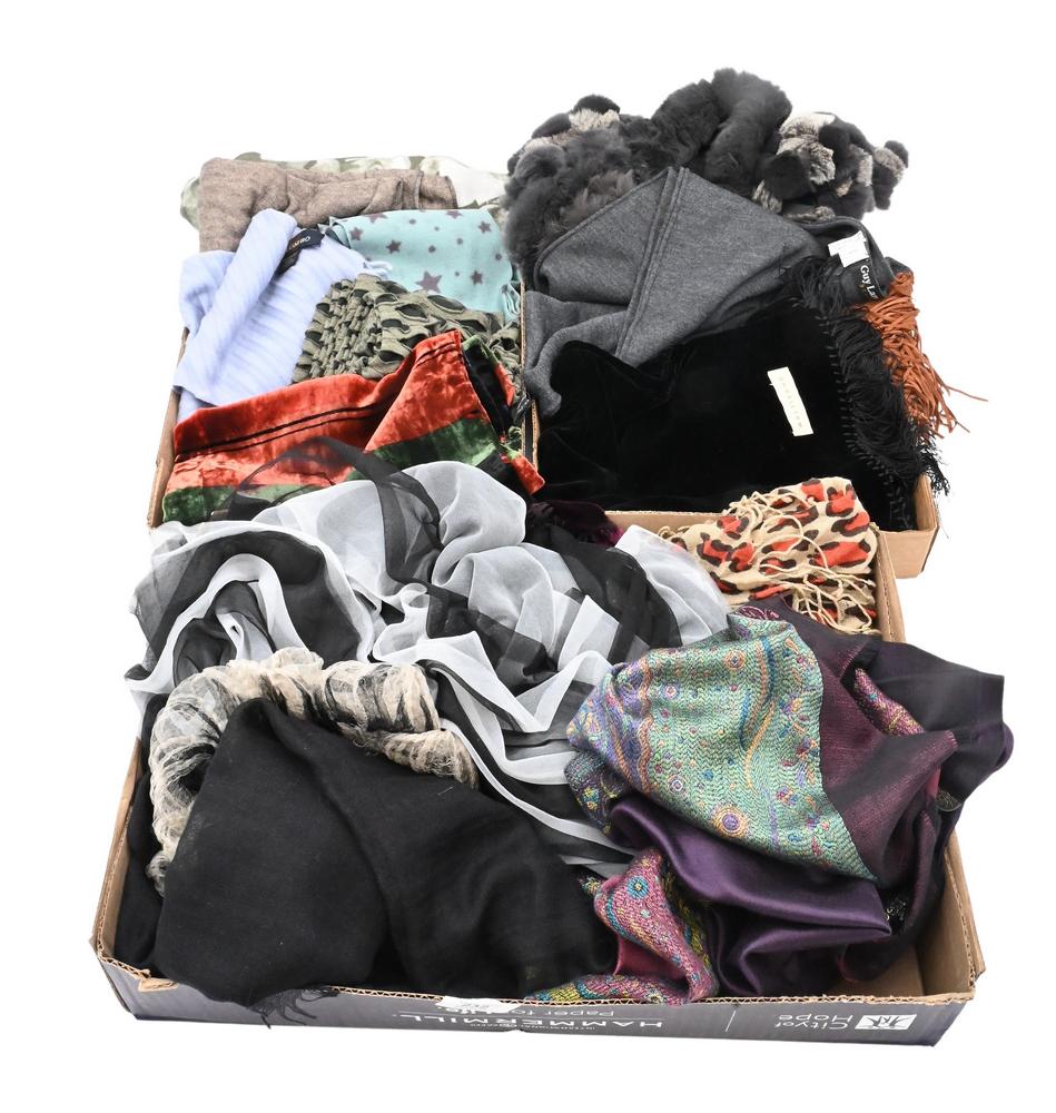 Group of 14 Cashmere Silk Scarves, to include Ananda, Petrusse silk, Kevin O'Brien Studio, Codello,: Group of 14 Cashmere Silk Scarves, to include Ananda, Petrusse silk, Kevin O'Brien Studio, Codello, Jeffrey Aronoff, Multiband, Tolani, Colombo, Inovi, Guy Laroche, etc.