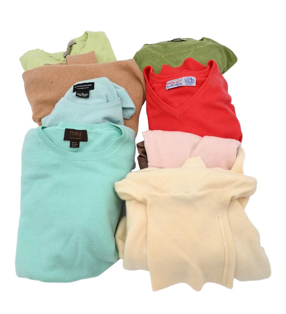 Eight Cashmere Sweaters, to include Loro Piana, Pure, Kinross Sutton, Ballantyne, etc.: Eight Cashmere Sweaters, to include Loro Piana, Pure, Kinross Sutton, Ballantyne, etc.