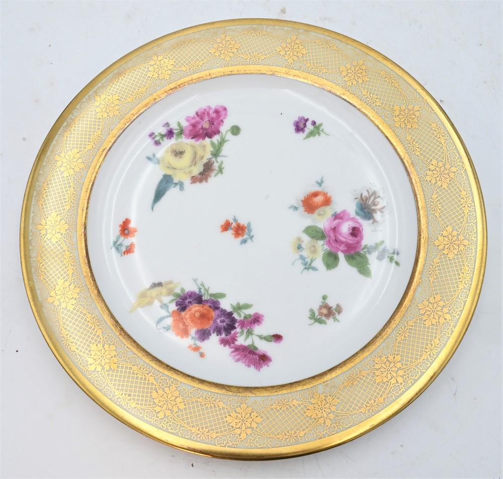 Set of 12 Bavarian Dinner Plates, flower center with gilt gold rim, diameter 10 3/4 inches. (1 of 8)