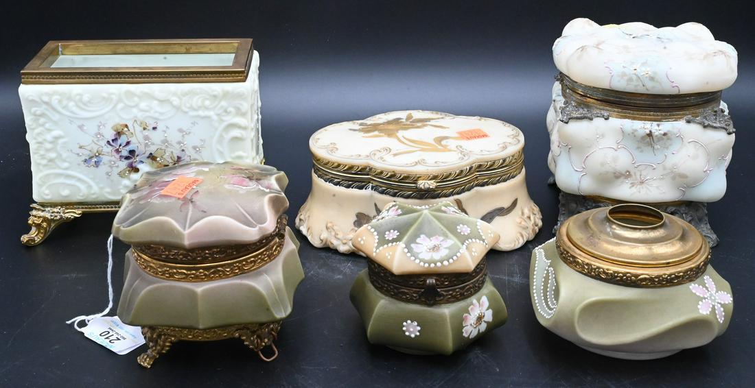 Group of Six Wavecrest, Pairpoint And Mt. Washington Dresser Boxes: Group of Six Wavecrest, Pairpoint Mt. Washington Dresser Boxes, tallest height 5 inches. Provenance: From the Estate of Elwyn W. Lemon, Enfield, Connecticut.