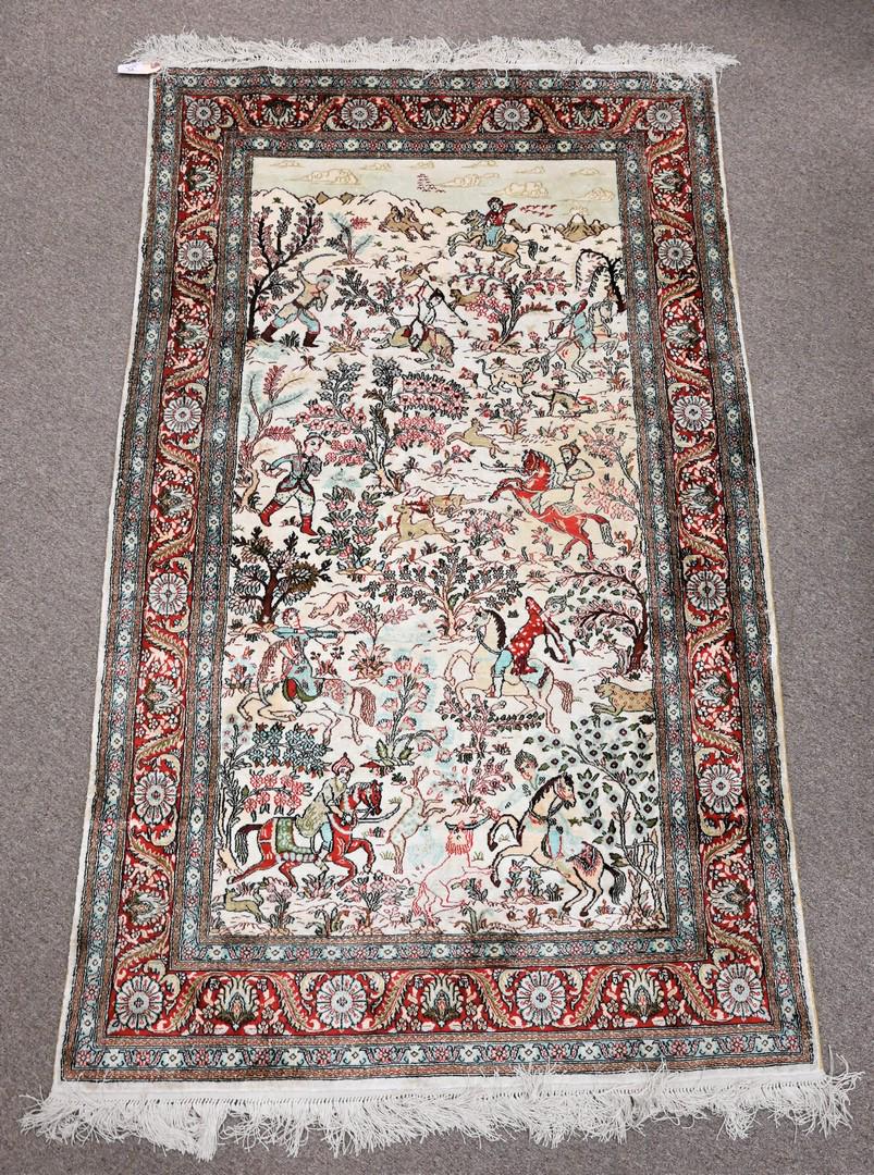 Oriental Silk Throw Rug (1 of 5)