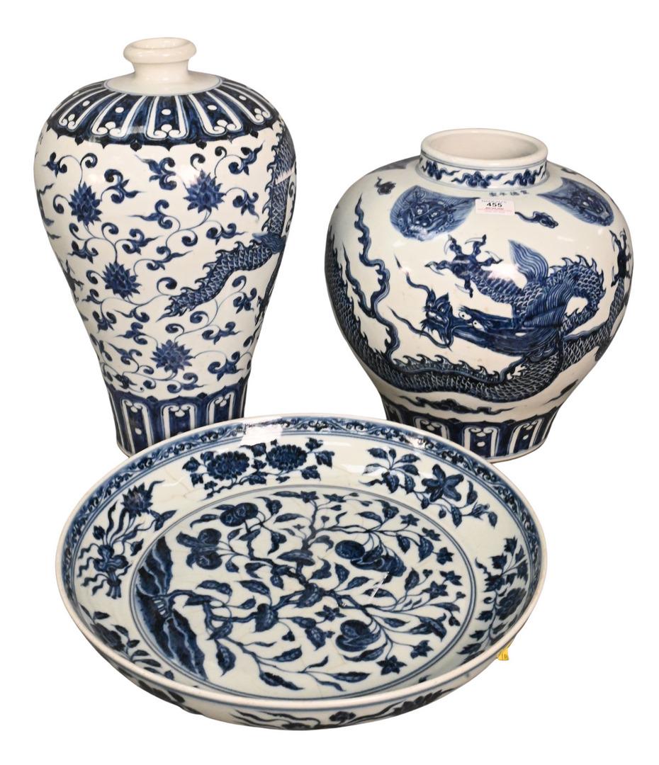 Three Large Blue and White Chinese Porcelain Pieces (1 of 6)