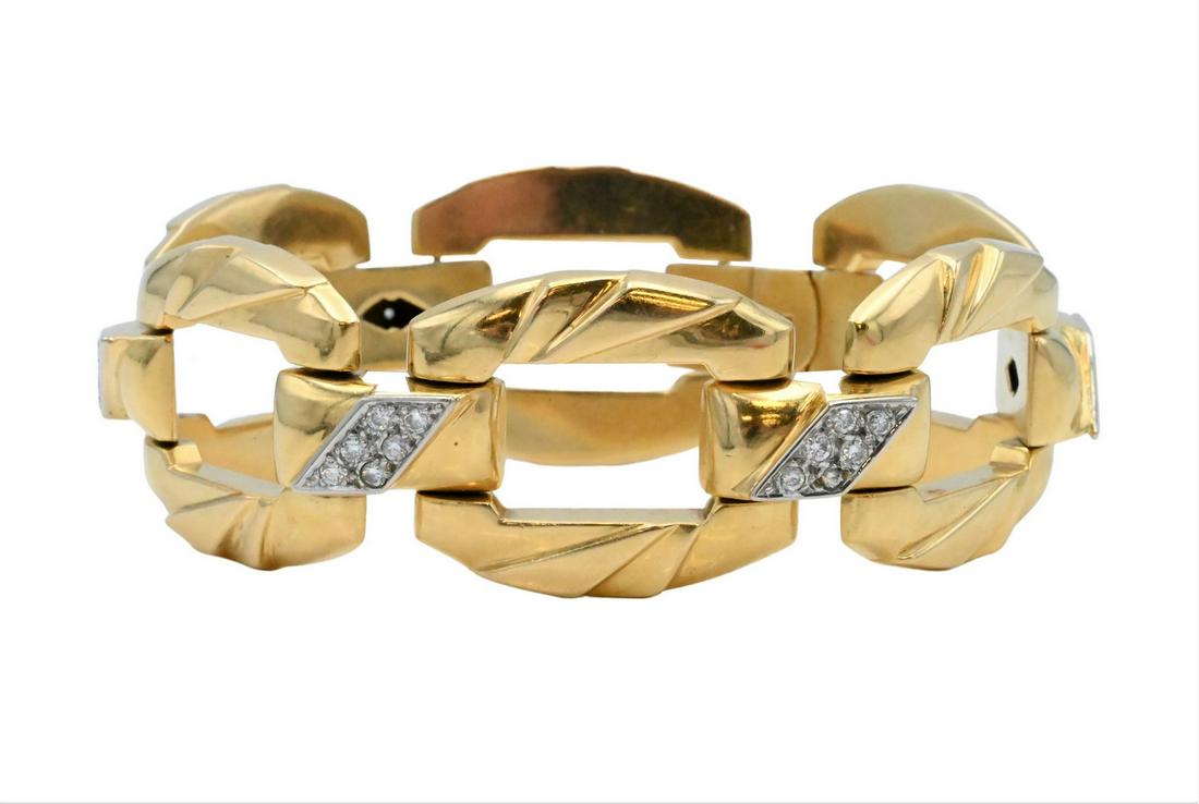 18 Karat Yellow Gold Bracelet (1 of 4)