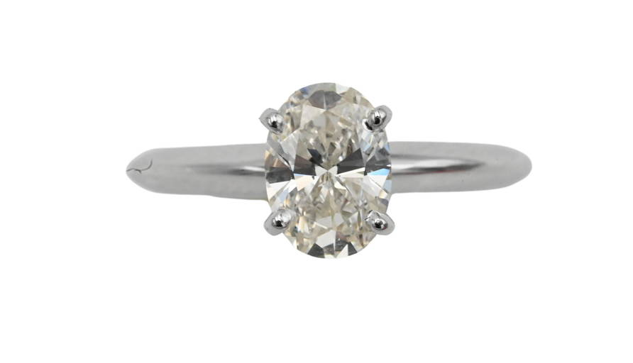 14 Karat White Gold and Diamond Ring (0124A) on Jan 01, 2023 Nadeau
