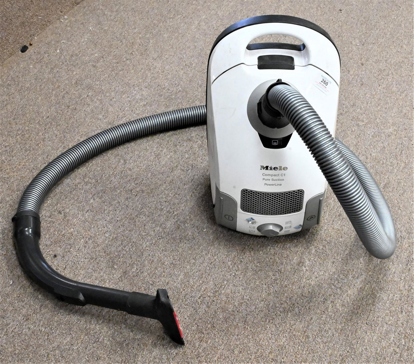 Miele Compact CL Pure Suction Powerline Vacuum (1 of 3)