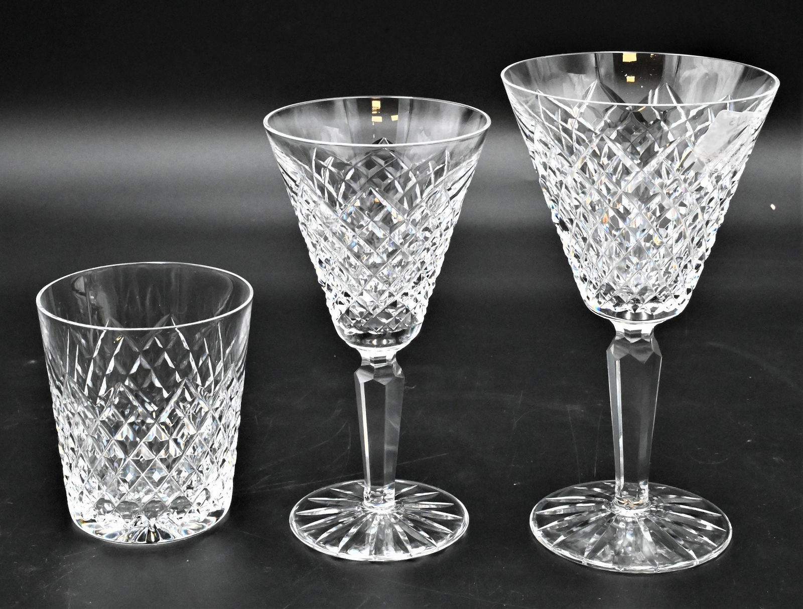 32 Piece Waterford 'Tyrone' Stems (1 of 8)