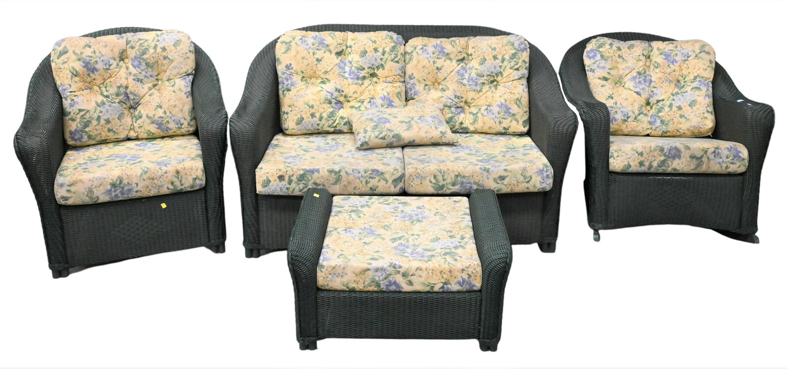 Five Piece Contemporary Wicker Set (1 of 5)