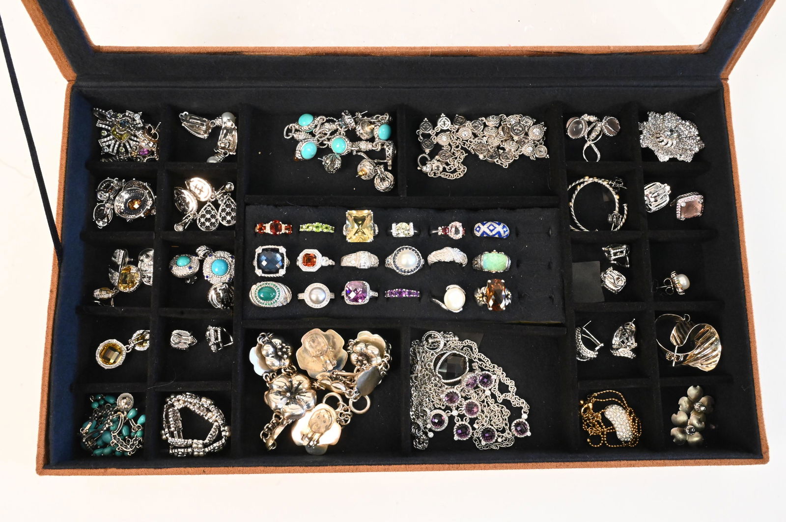 Tray Lot of Silver Jewelry (1 of 5)