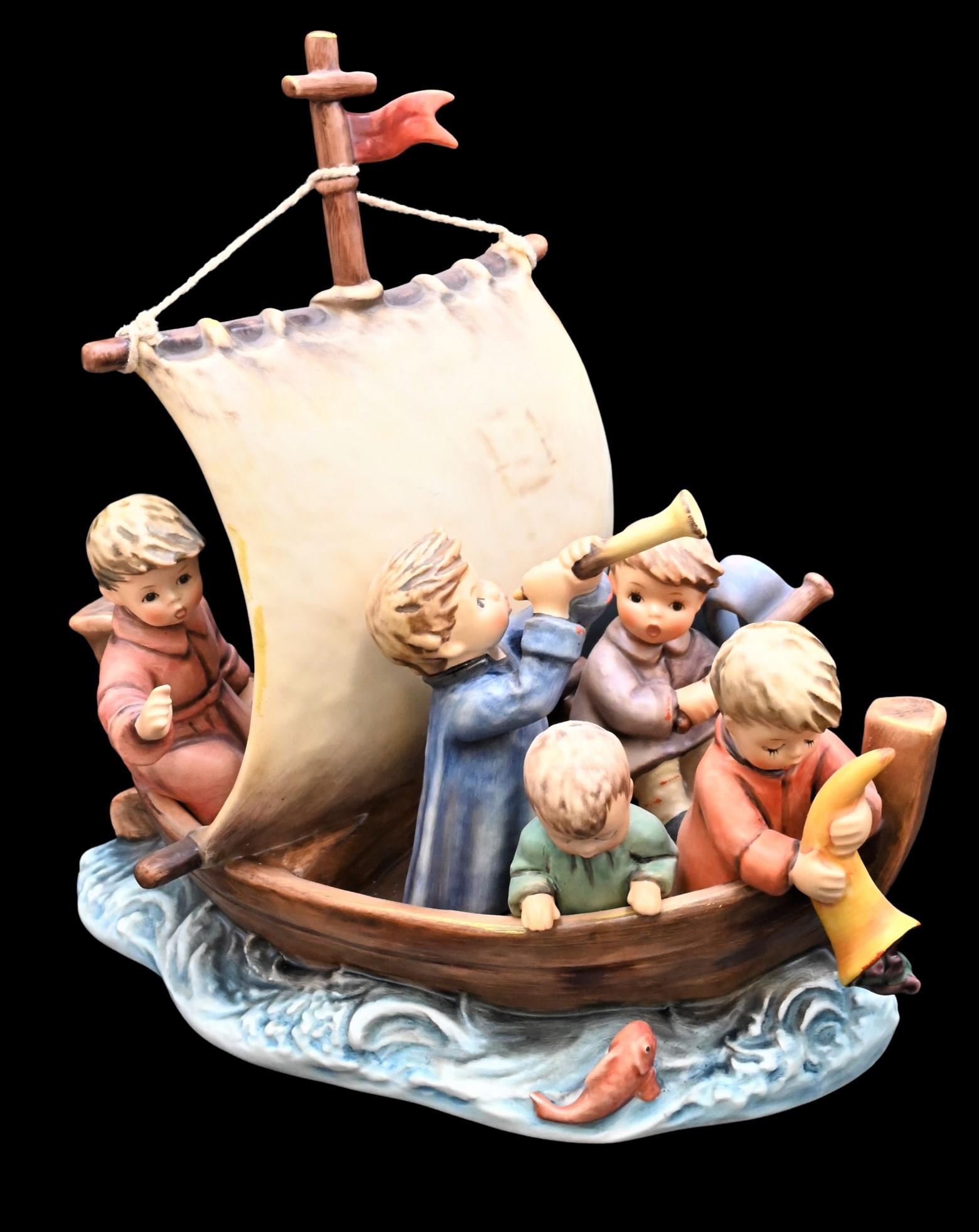 Hummel "Land in Sight" Figurine (1 of 6)