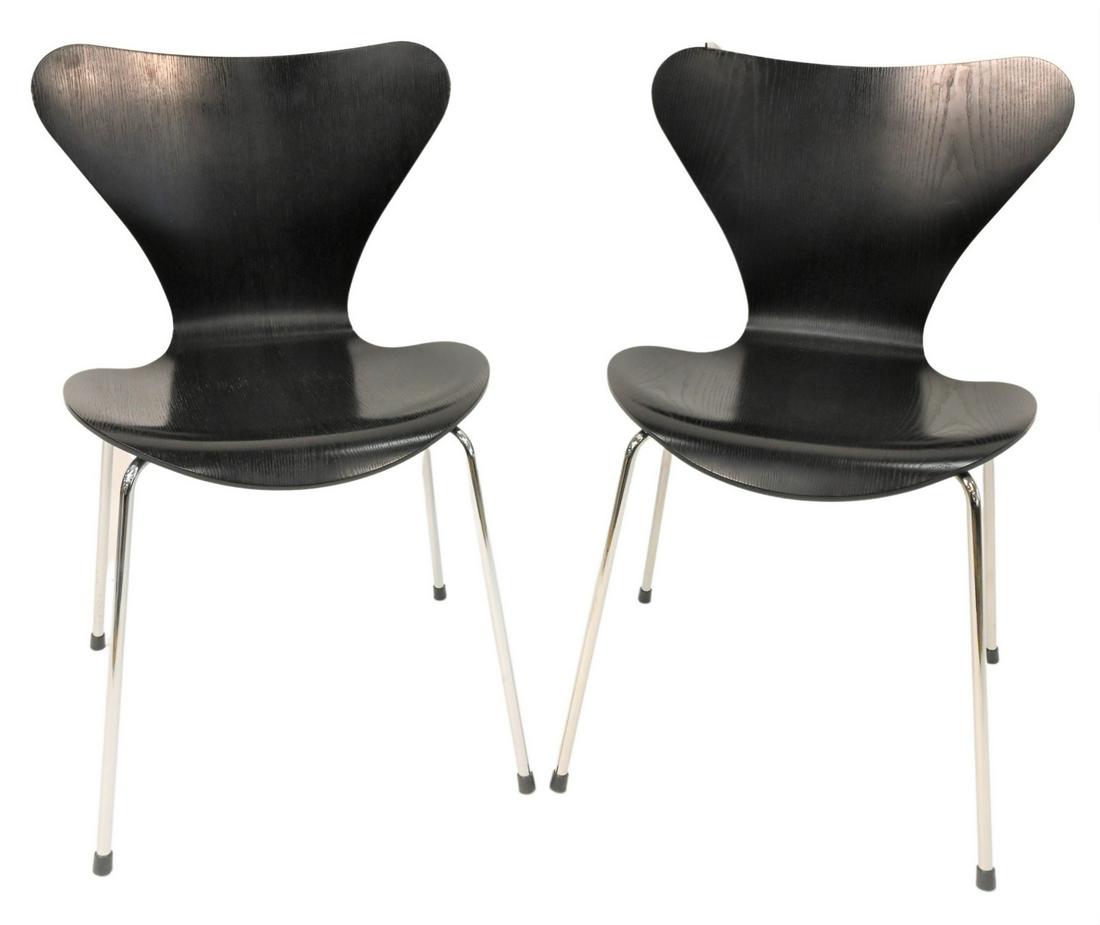 Pair of Arne Jacobsen for Fritz Hansen Side Chairs (1 of 5)