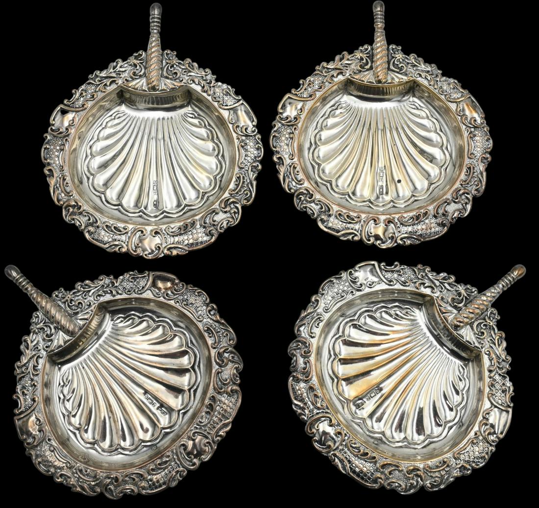 Set of Four Silver Small Fan Style Servers (1 of 5)