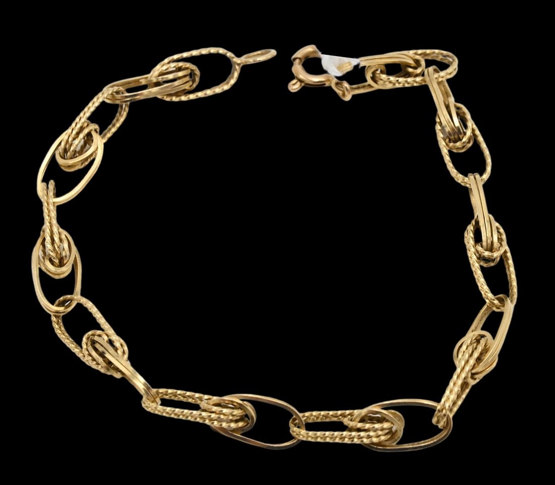 14 Karat Yellow Gold Link Bracelet (1 of 4)