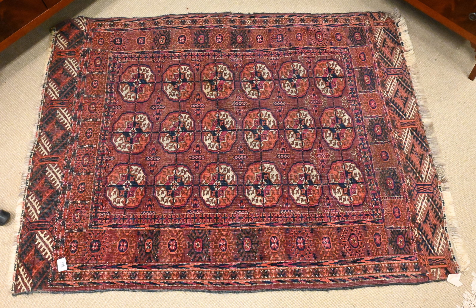 Bokora Oriental Throw Rug: Bokora Oriental Throw Rug, 3'6"x4'7"