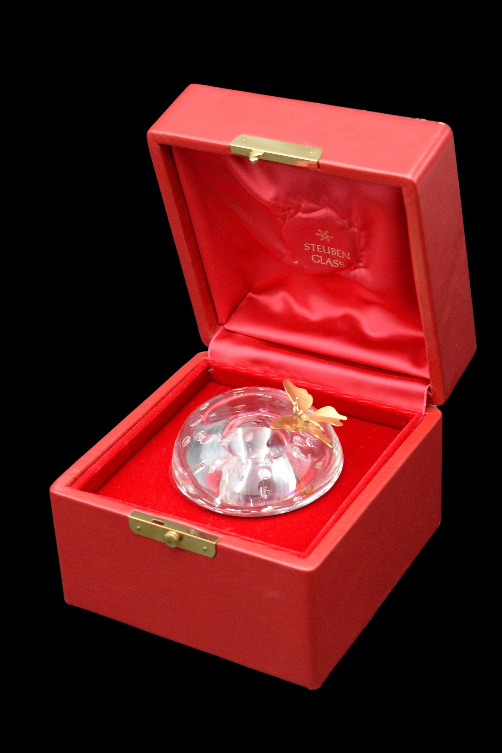 Steuben Crystal Mushroom with 18K Gold Butterfly (1 of 5)
