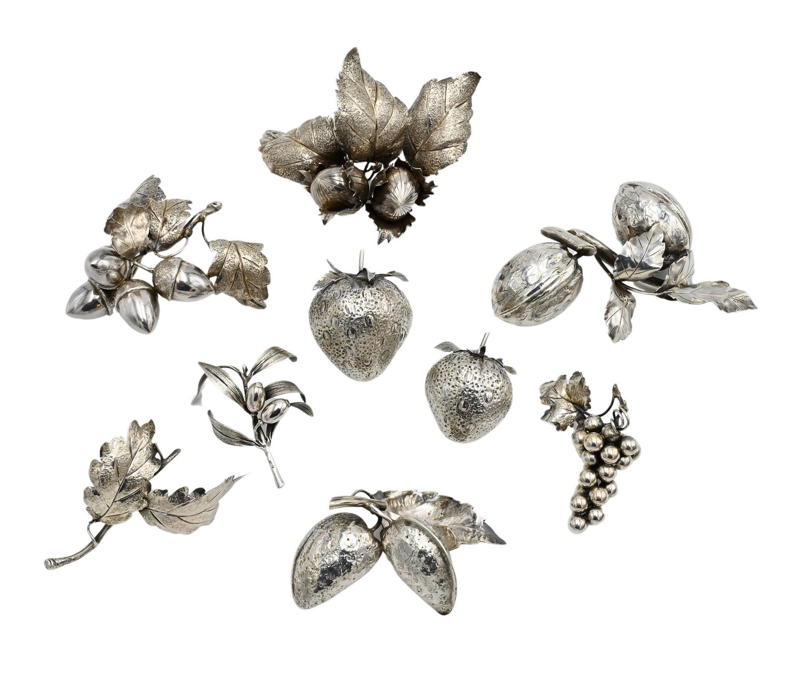9 Piece Mario Buccellati Silver Lot of Nuts, Berries, Acorns, and Leaves (1 of 10)