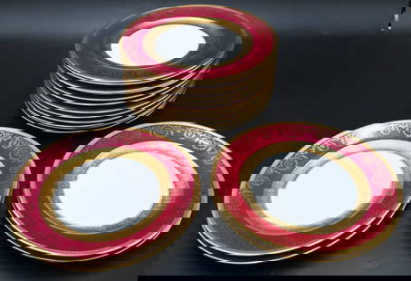 Set of 16 Rosenthal "Bavaria" Porcelain Dinner Plates: Set of 16 Rosenthal "Bavaria" Porcelain Dinner Plates having red border with gilt decoration, marked on bottom Rosenthal Bavaria diameter 11 inches Provenance: from a Beverly Hills, California collect