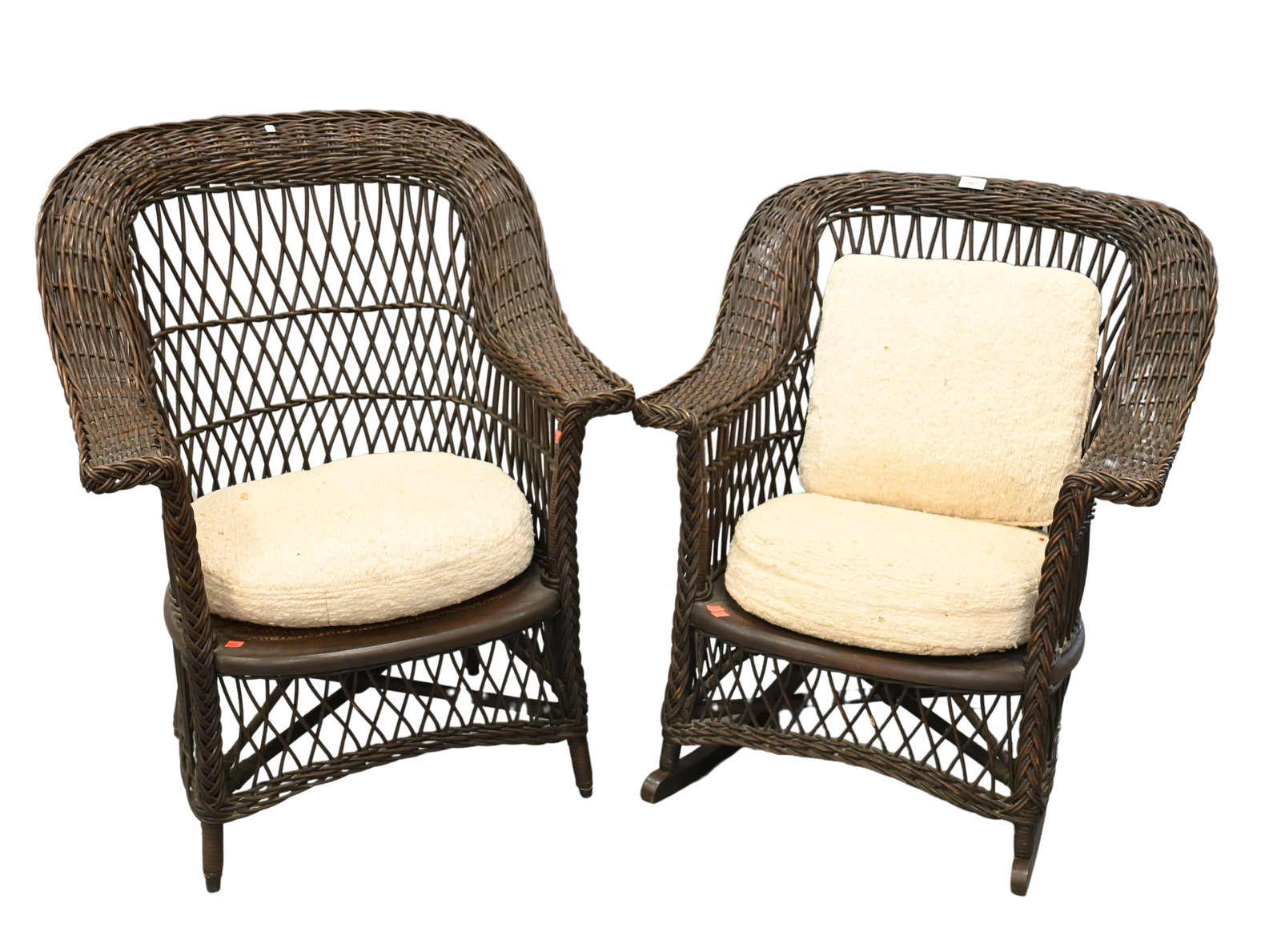 Gustav Stickley Willow Armchair Model No. 500 (1 of 5)