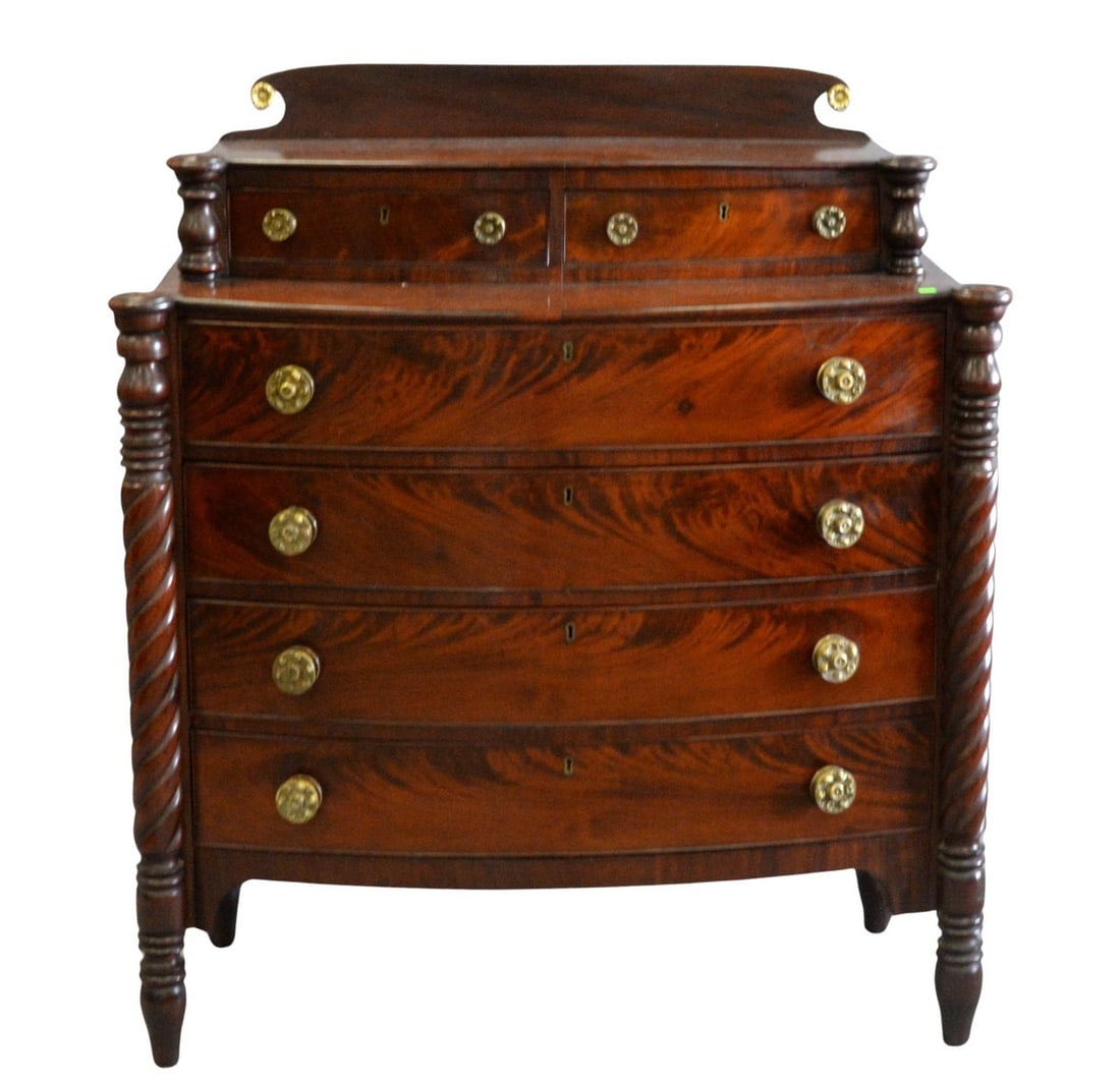 Federal Mahogany Bowed Front Chest (1 of 4)