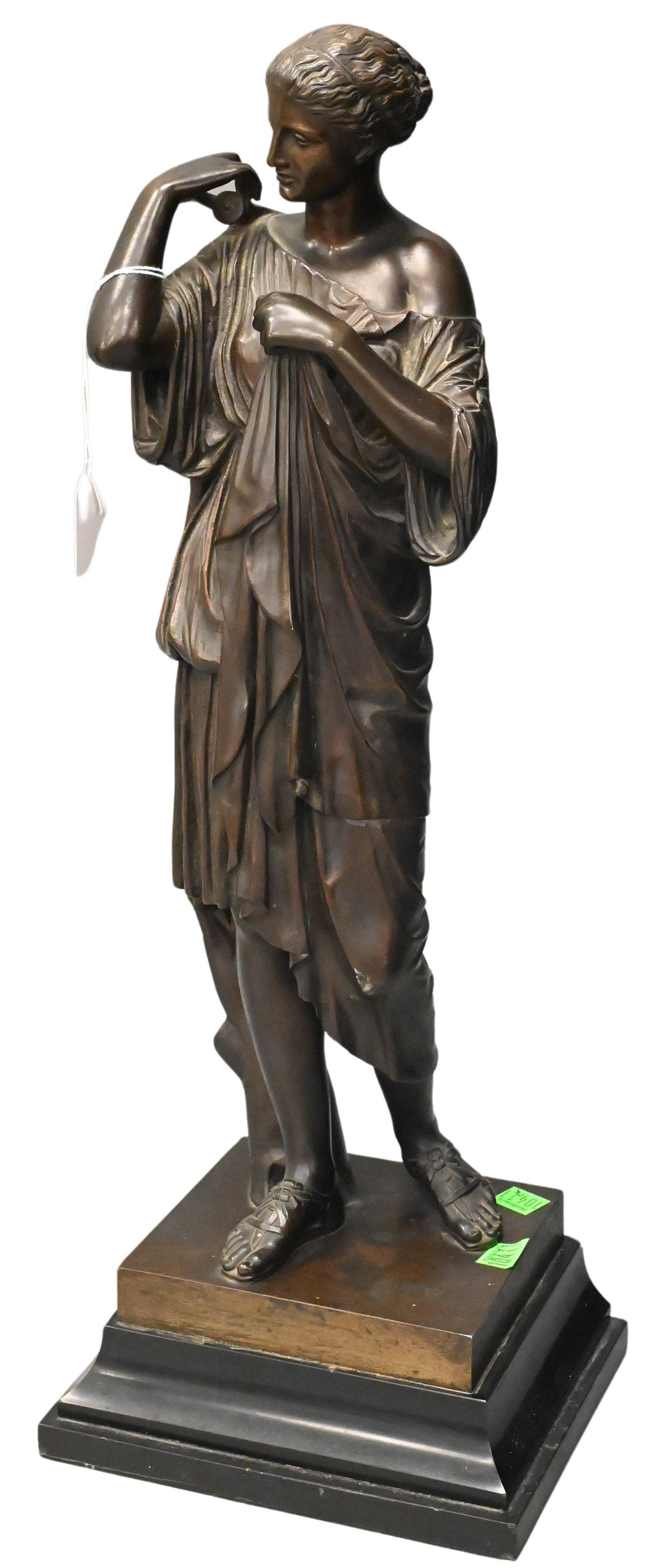 Neoclassical "Diana of Gabii": Neoclassical "Diana of Gabii" After Praxiteles of Athens Patinated bronze Unmarked Height 22 inches
