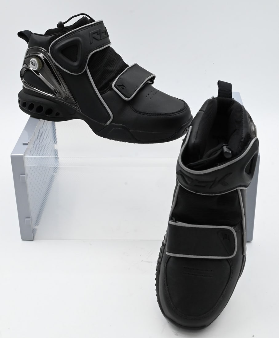 Men's Reebok Sneakers 2005 Allen Iverson 'Only the Strong Survive' Answer IX in Black (1 of 7)